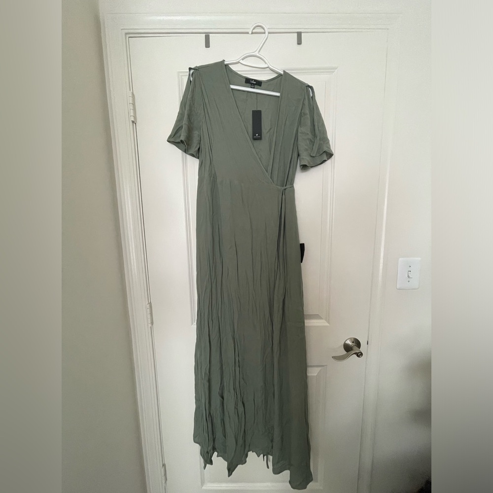 Lulu’s Heart of Marigold Green Wrap Maxi Dress